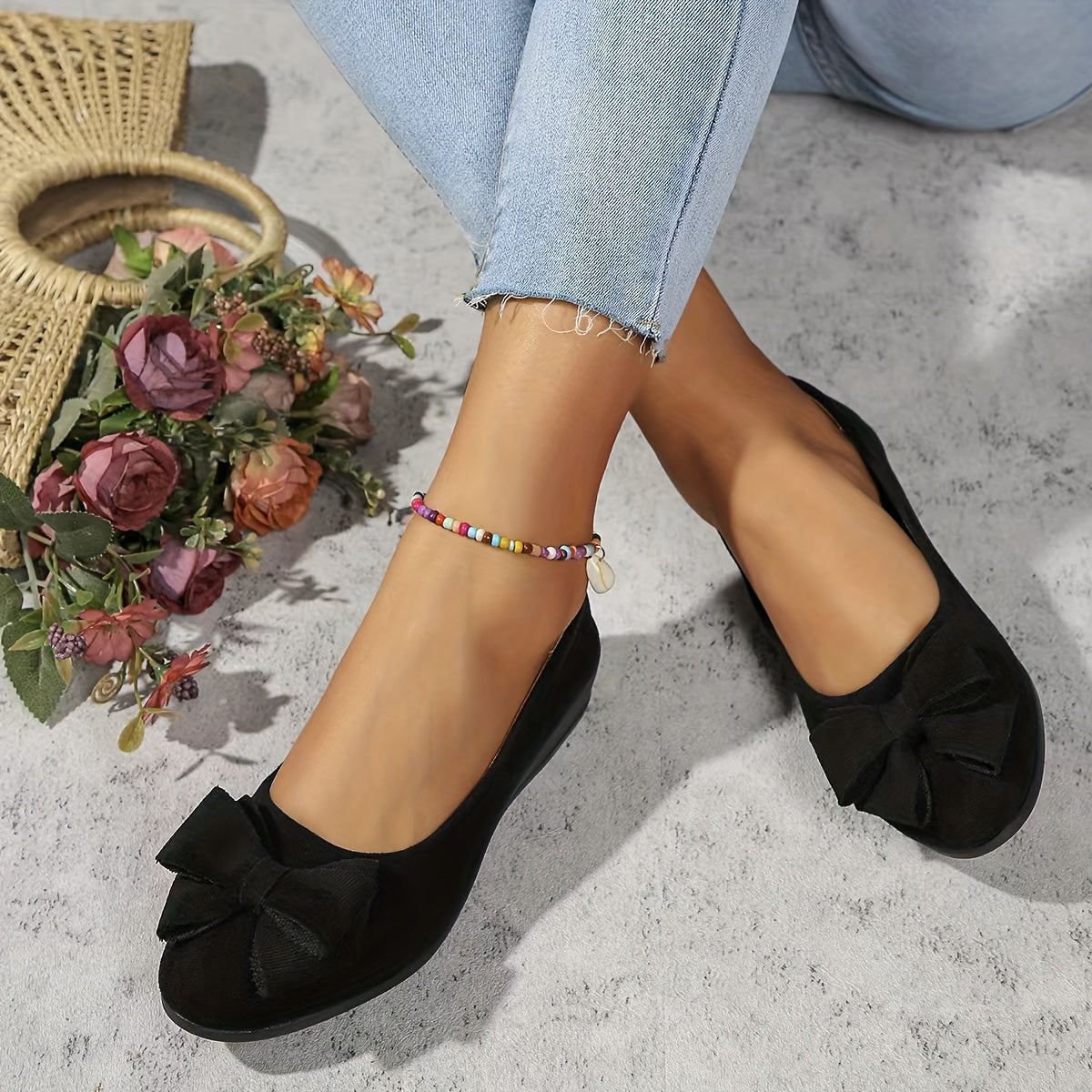 Women's Bow Round-Toe Ballet Flats — front view