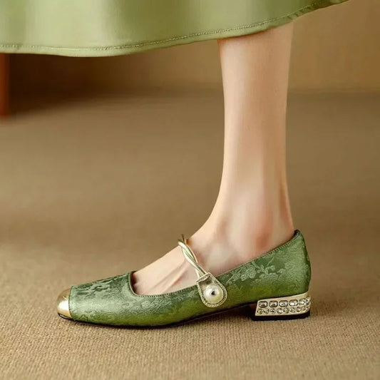 Women's Pearl Strap Mary Jane Block Heels — product view