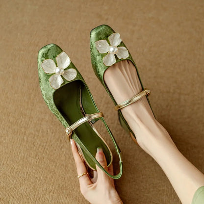Women's Floral Mary Jane Block Heel Pumps — close-up