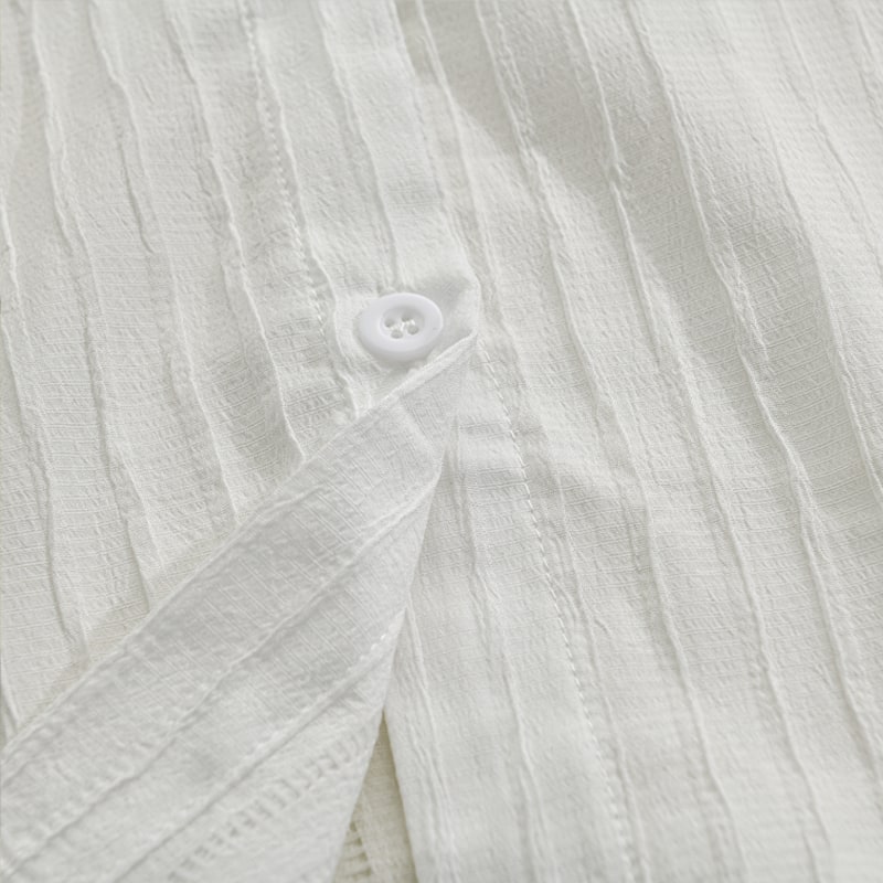 Men's Striped Long-Sleeve Shirt with Lapel Collar