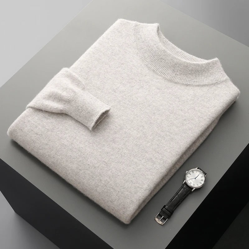 Montvero Mock-Neck Pullover - Light Gray
