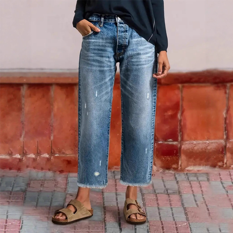 Retro Cropped Straight Jeans for Women - Classic Blue