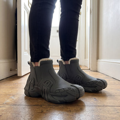 Warm and Comfortable Waterproof Snow Boots for Women